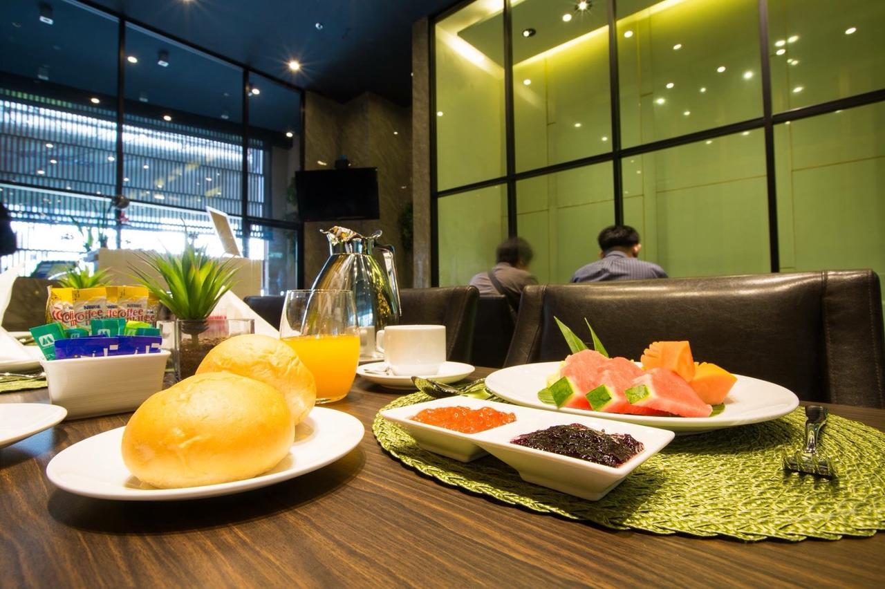V Residence Bangkok Kültér fotó