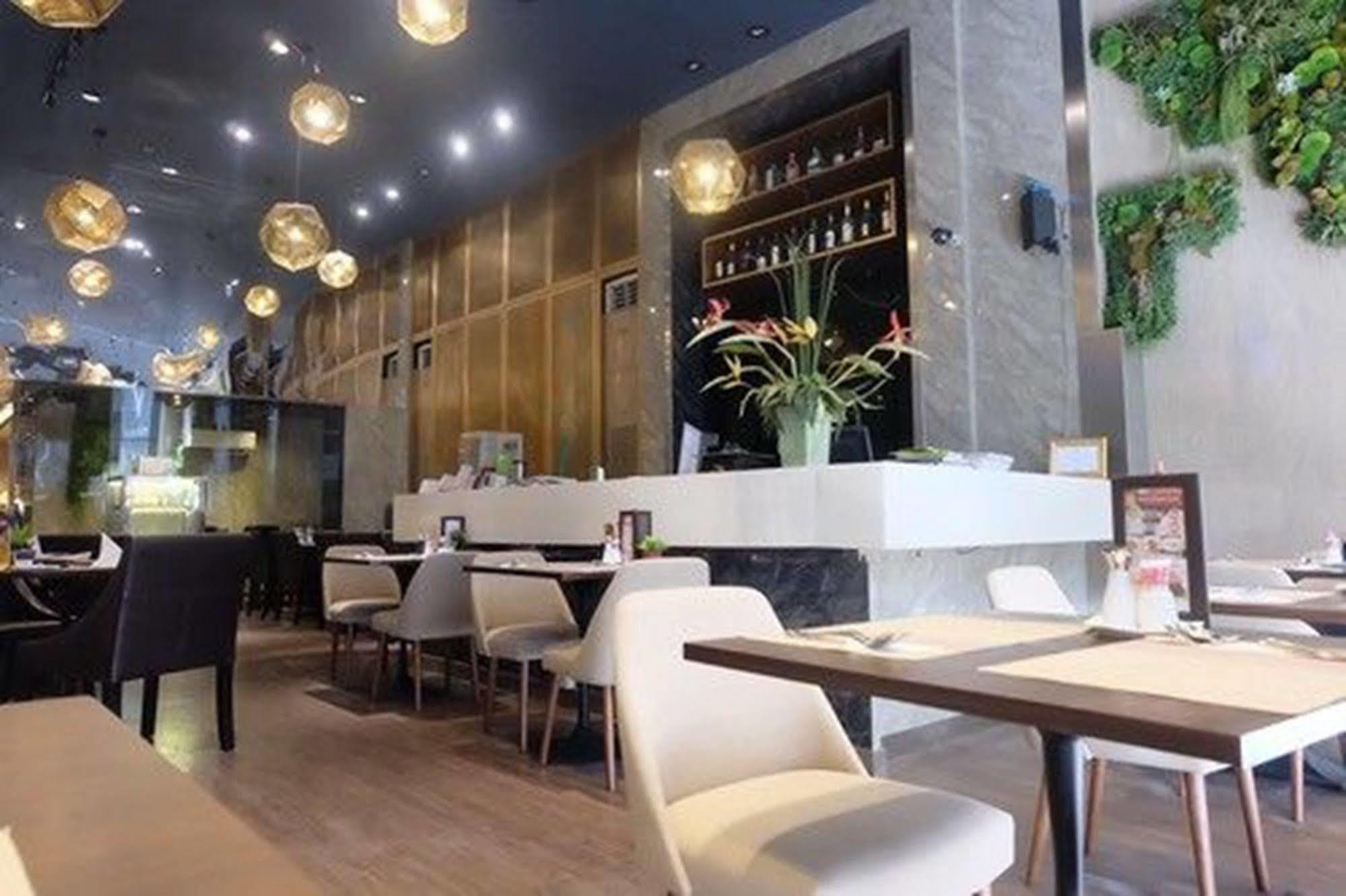 V Residence Bangkok Kültér fotó