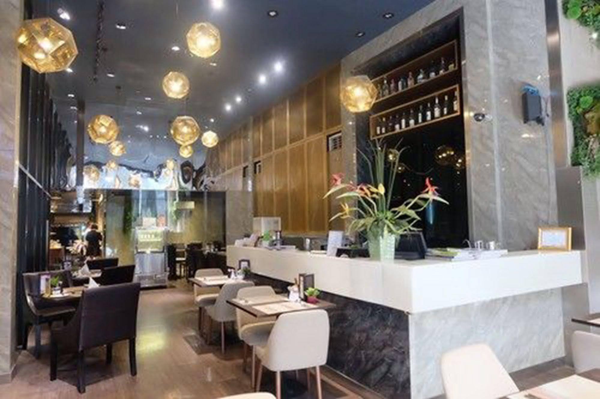 V Residence Bangkok Kültér fotó