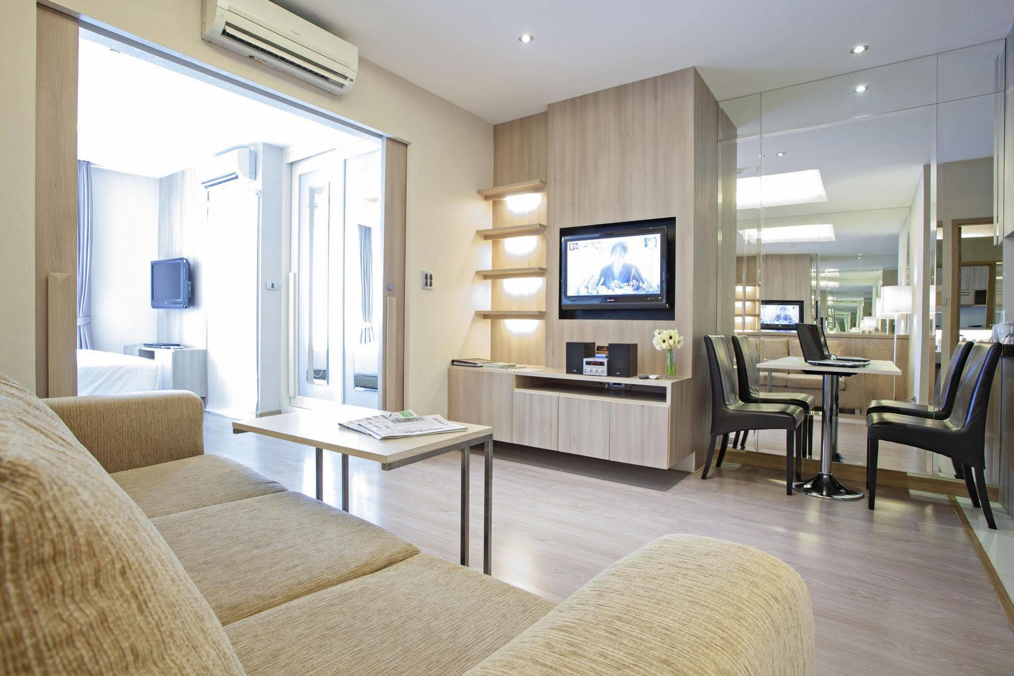 V Residence Bangkok Kültér fotó