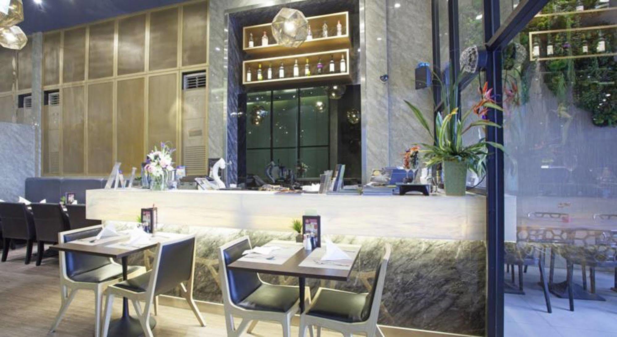 V Residence Bangkok Kültér fotó